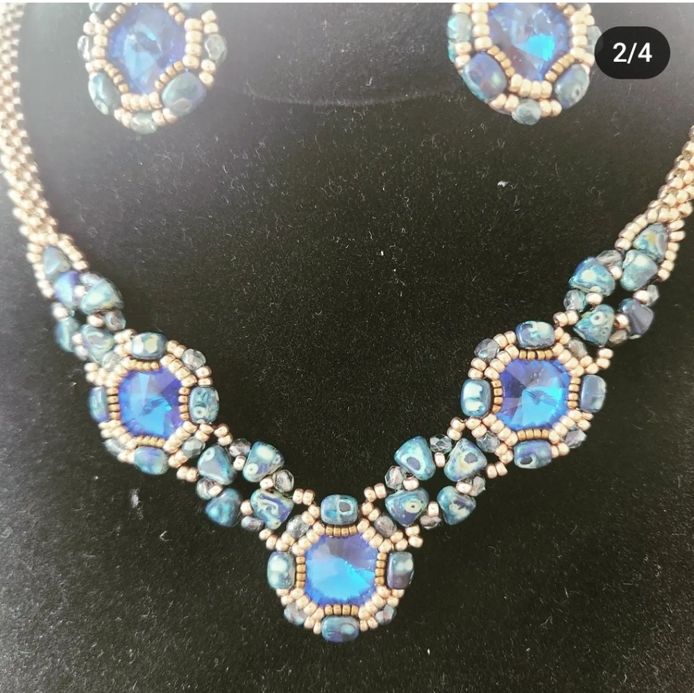 Jewelry - Picture 2 of 3